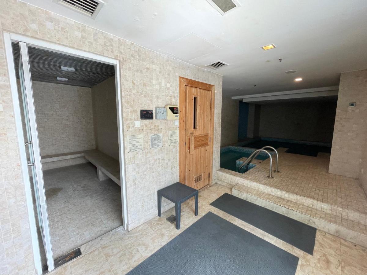 C Suites Jalan Perak Kuala Lumpur Buitenkant foto